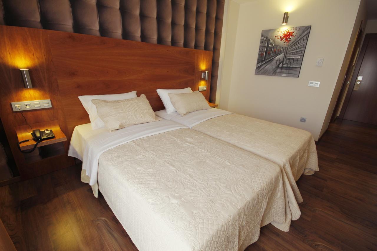Hotel Boutique Villa Erina By Bossh Hotels - Adults Recommended Manilva Exteriér fotografie