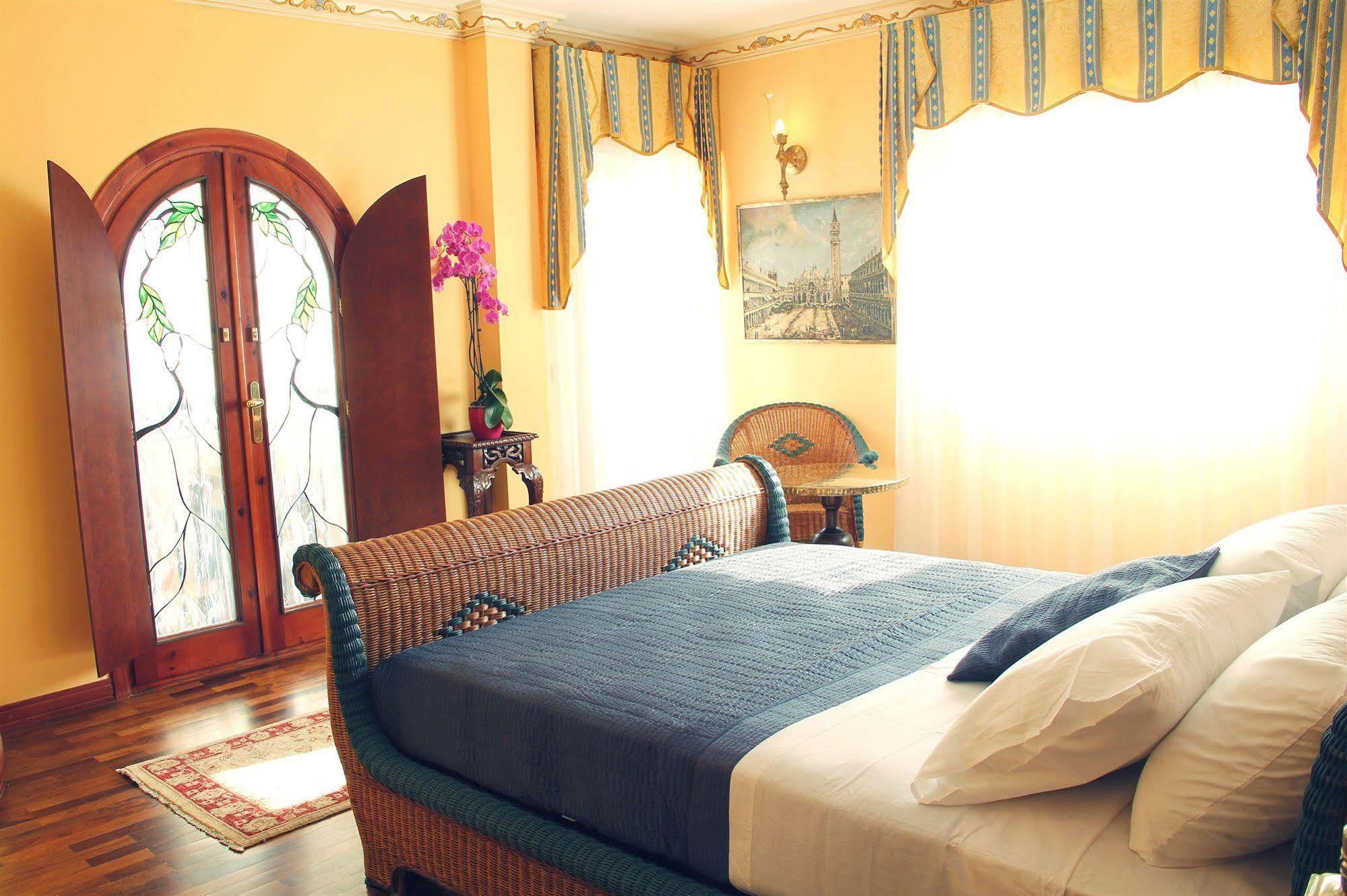 Hotel Boutique Villa Erina By Bossh Hotels - Adults Recommended Manilva Exteriér fotografie